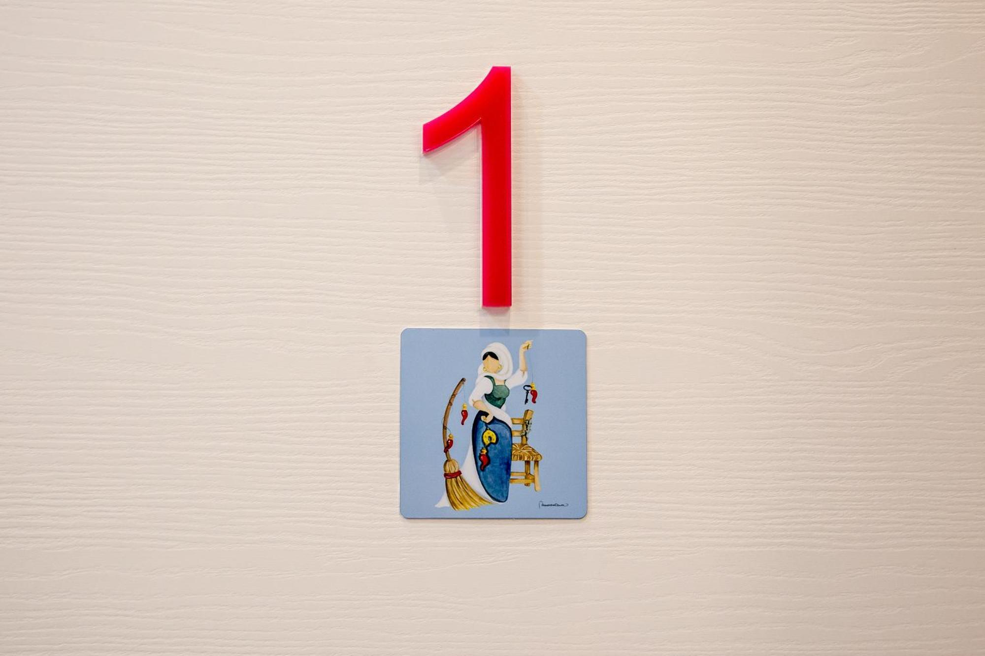 נאפולי Miracolo Al Duomo Smart Accomodations מראה חיצוני תמונה